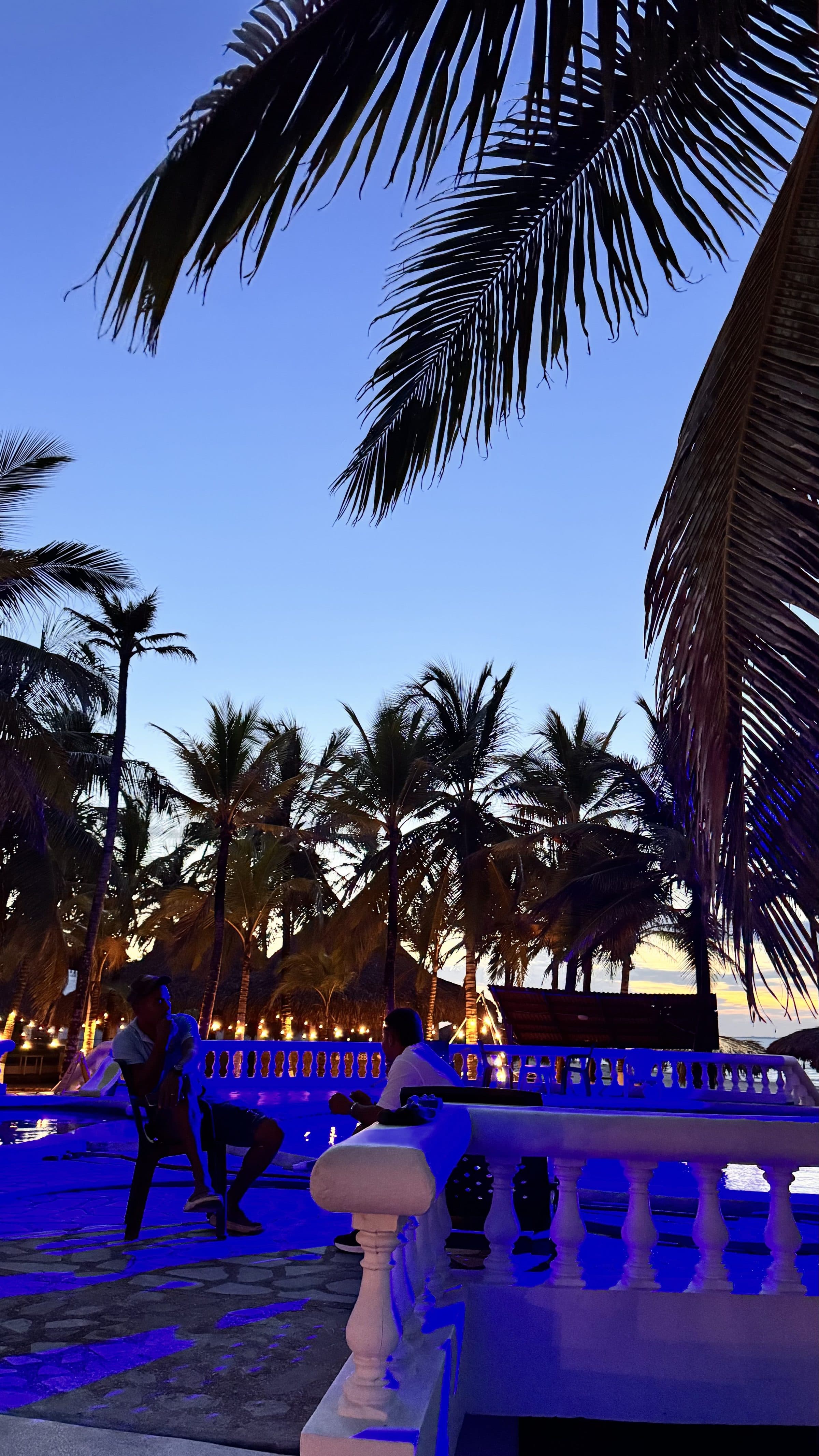 Piscina frente al mar
